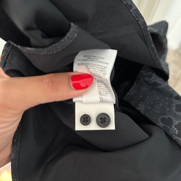 Express Black Print Everyday Performance Dress Shirt - Picture 5 of 5